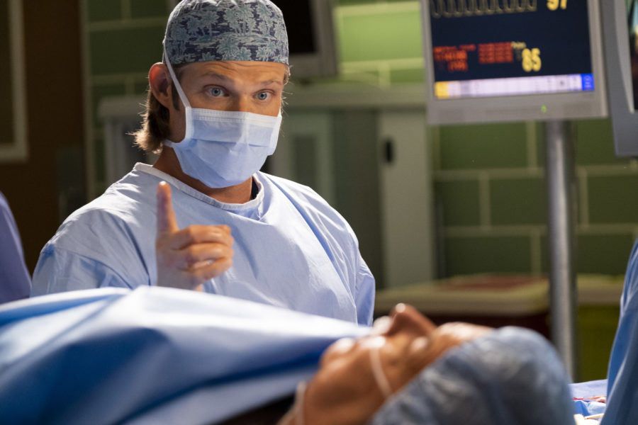 GREY'S ANATOMY - "Gut Feeling" - Meredith works on a patient who happens to specialize in matchmaking, and a seemingly drunk patient pushes Richard's buttons and gives him a medical mystery to solve. Meanwhile, Maggie tries to reach Teddy after bearing the burden of her secret becomes overwhelming as she struggles with issues in her own personal life on "Grey's Anatomy," THURSDAY, OCT. 4 (8:00-9:01 p.m. EDT), on The ABC Television Network. (ABC/John Fleenor) CHRIS CARMACK